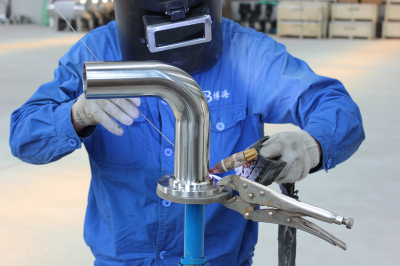 樓頂水塔供水可能帶來(lái)嚴(yán)重污染